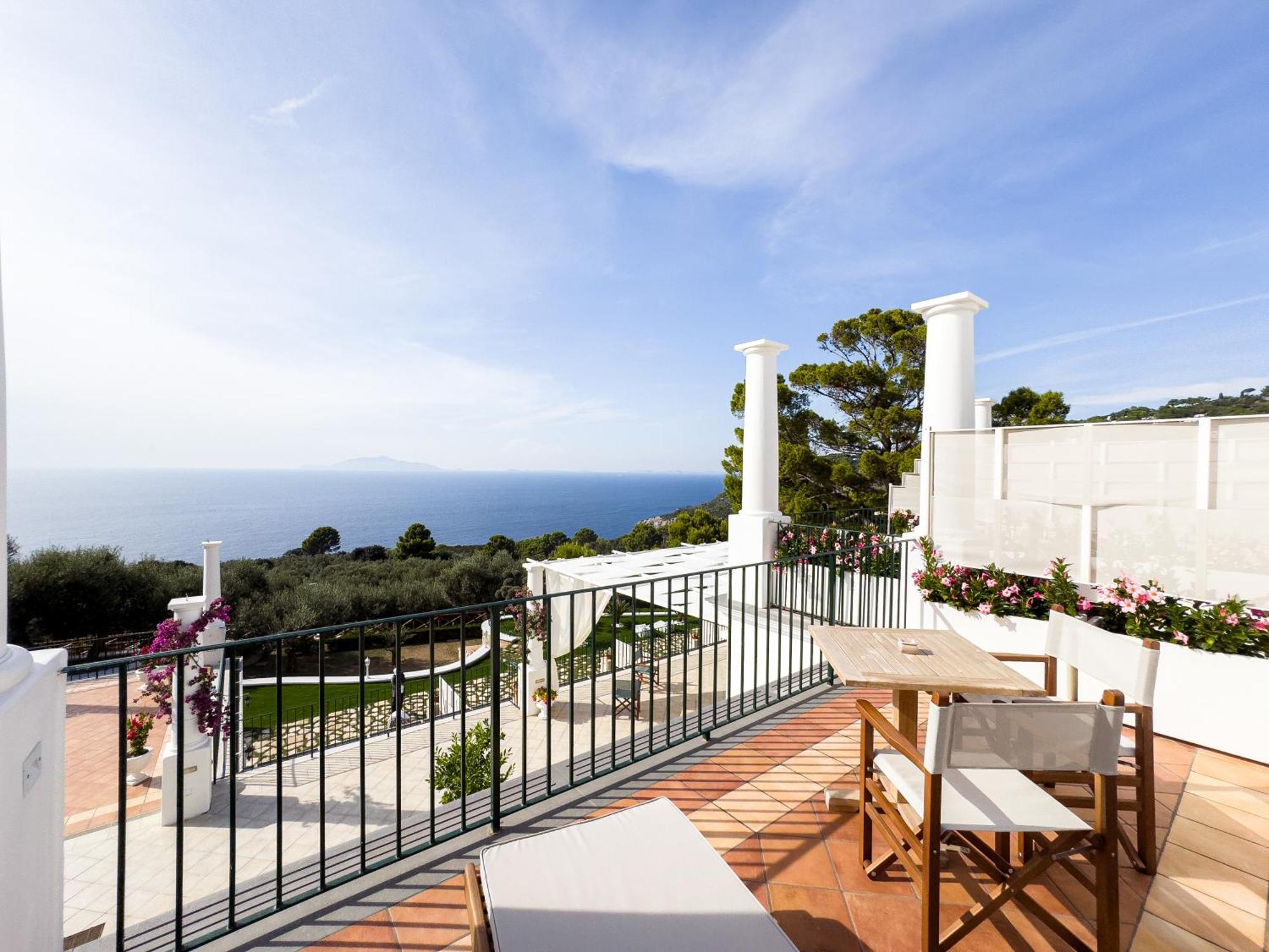 Amira Resort Anacapri  Exteriör bild